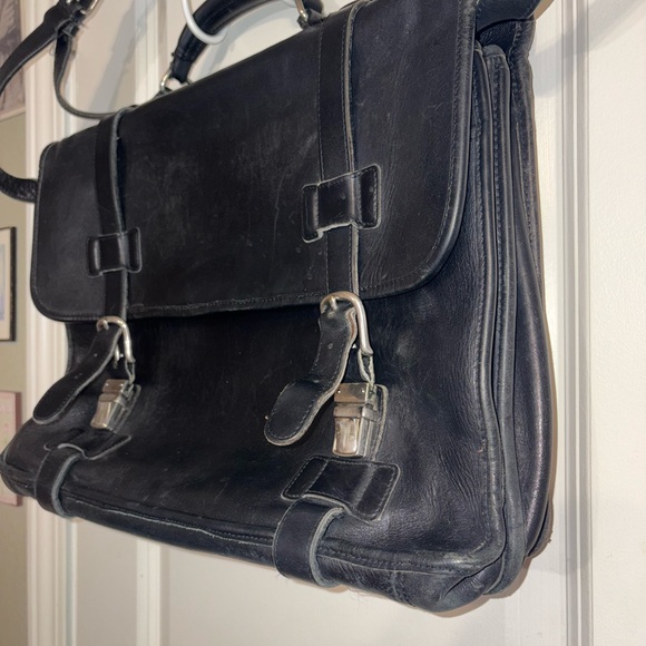 Coach Black Leather Buckle Flap Briefcase Messenger Bag 5325 (Unisex) - Picture 4 of 15